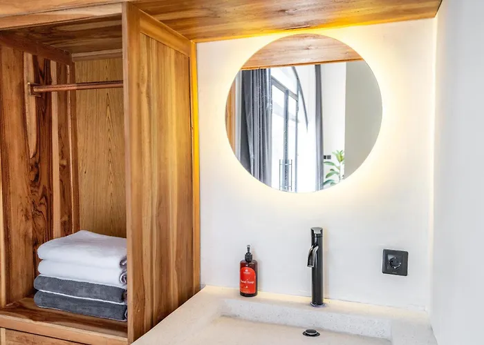 Casa Santisya 4 By Orivista-close To The *